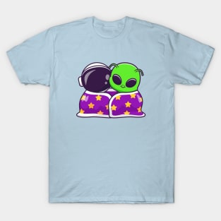 Cute Astronaut And Alien Wearing Blanket Together Cartoon T-Shirt